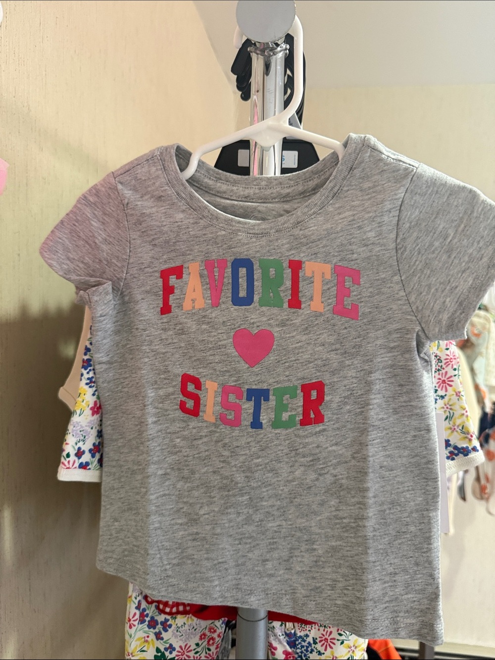 Grey 'Favorite Sister' Graphic Tee for Kids